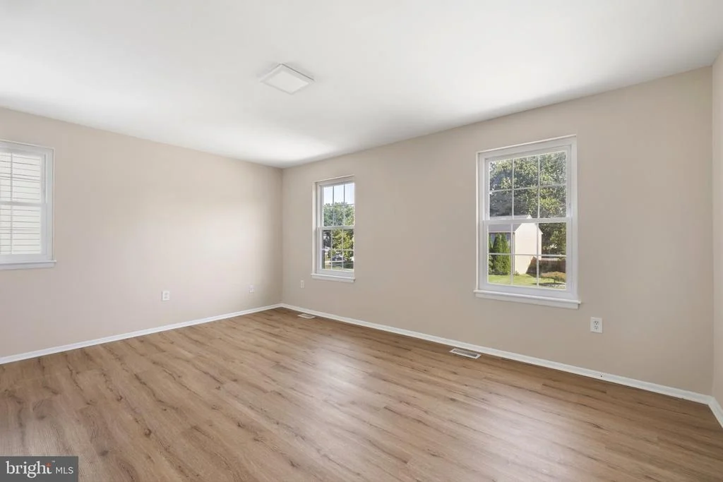 Photo of 459 WINTERBERRY DRIVE