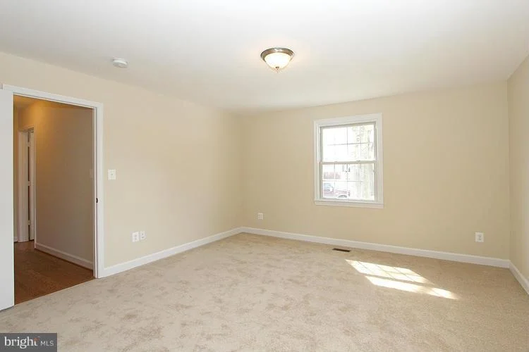 Photo of 10701 GLENHAVEN DRIVE