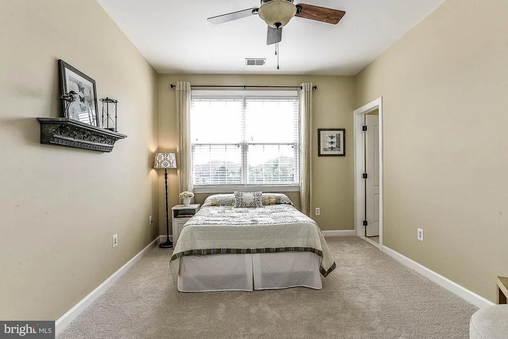Photo of 23049 MINERVA DRIVE