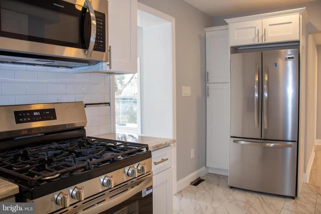 Photo of 952 COLUMBUS ROAD