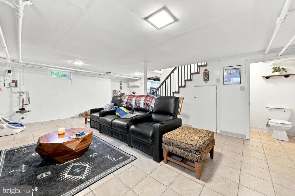 Photo of 552 BELLEVUE AVENUE