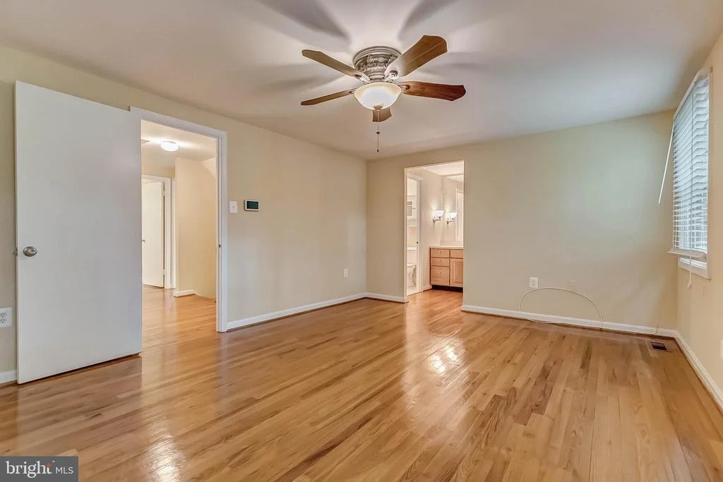 Photo of 2908 BLUFF POINT LANE