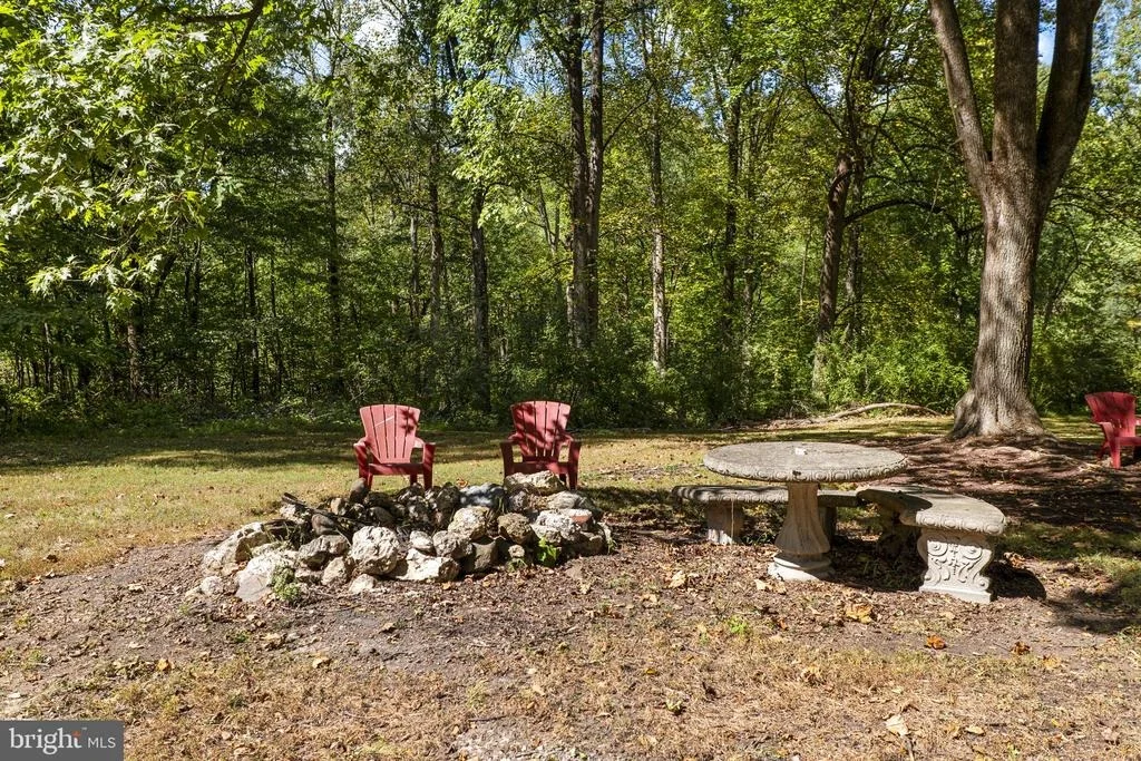 Photo of 16112 BARNESVILLE ROAD