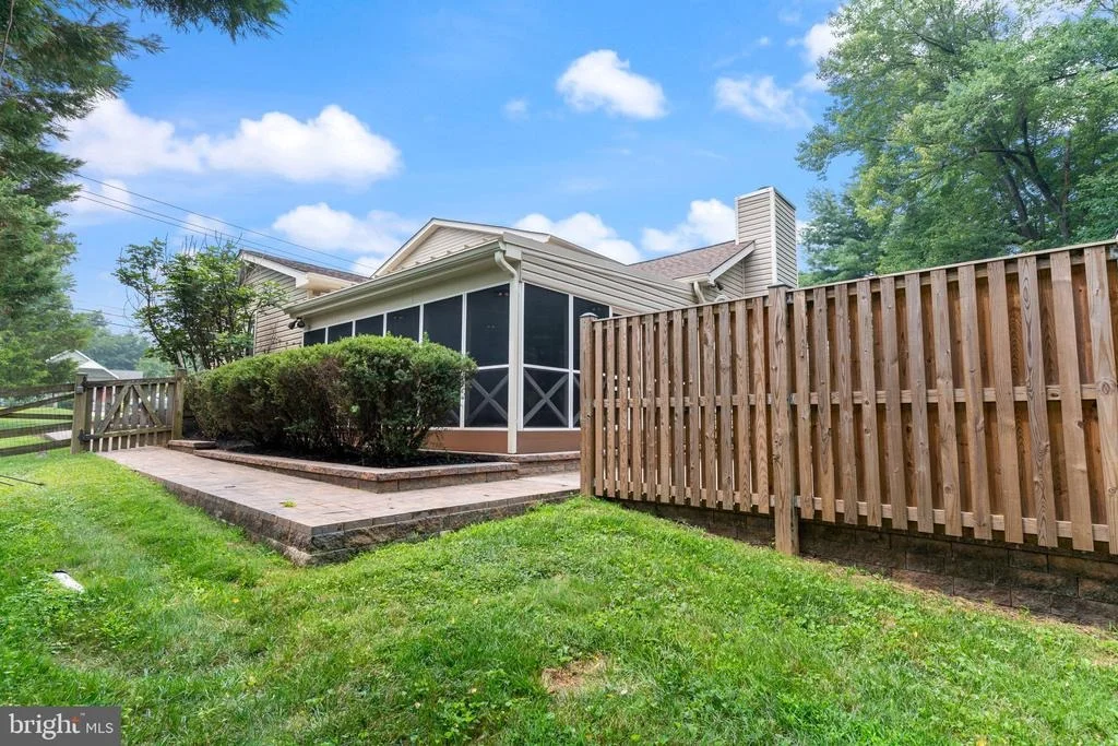 Photo of 15541 BAILEYS LANE