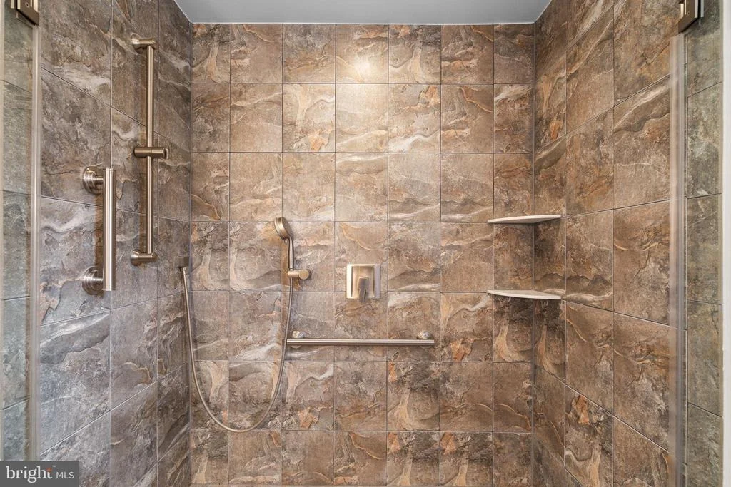 Photo of 3707 COOL CREST DRIVE