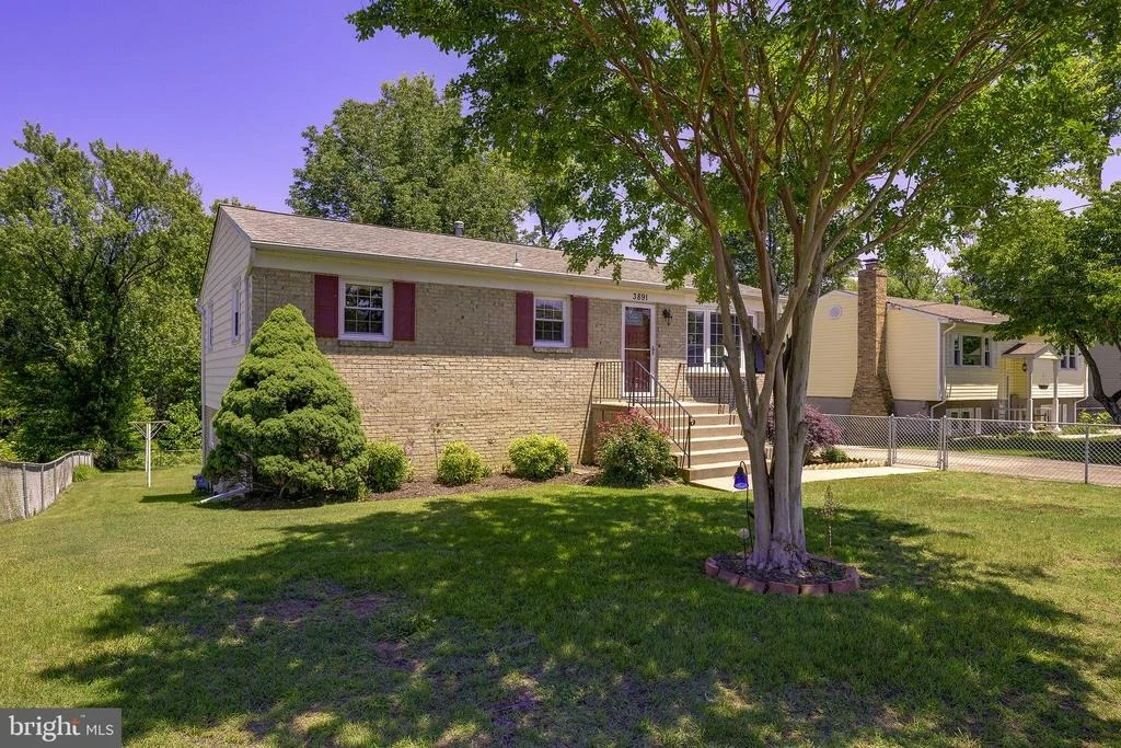 Photo of 3891 DOMINION DRIVE