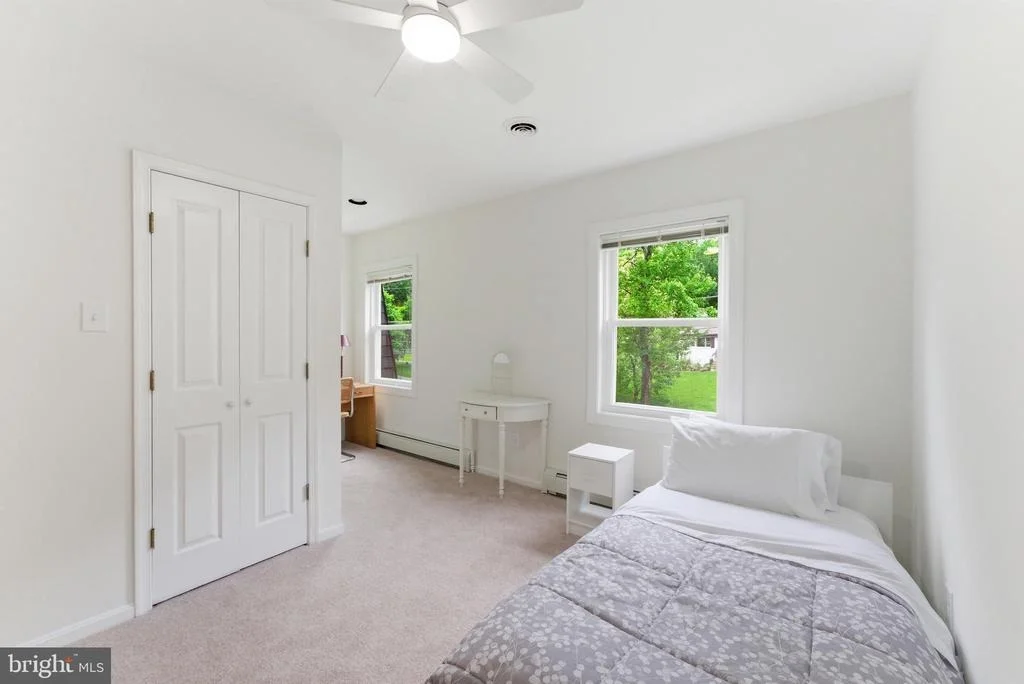 Photo of 2100 EDGEWATER PARKWAY
