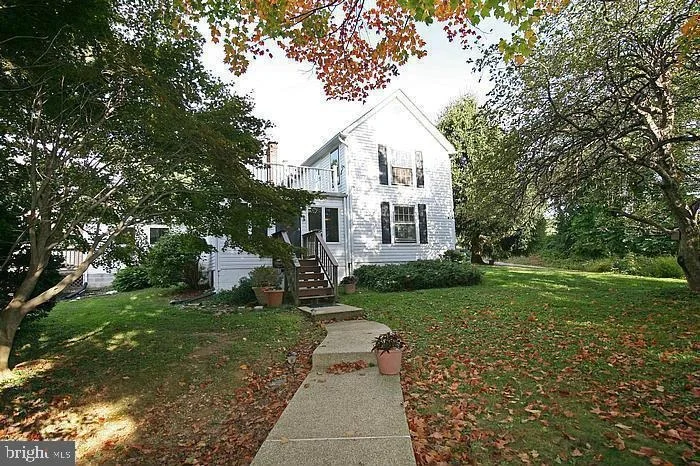Photo of 5439 SHOOKSTOWN ROAD