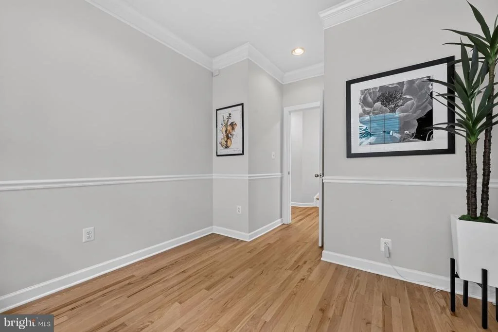 Photo of 810 MORAN DRIVE