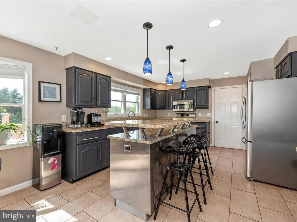 Photo of 3230 BIDLE ROAD