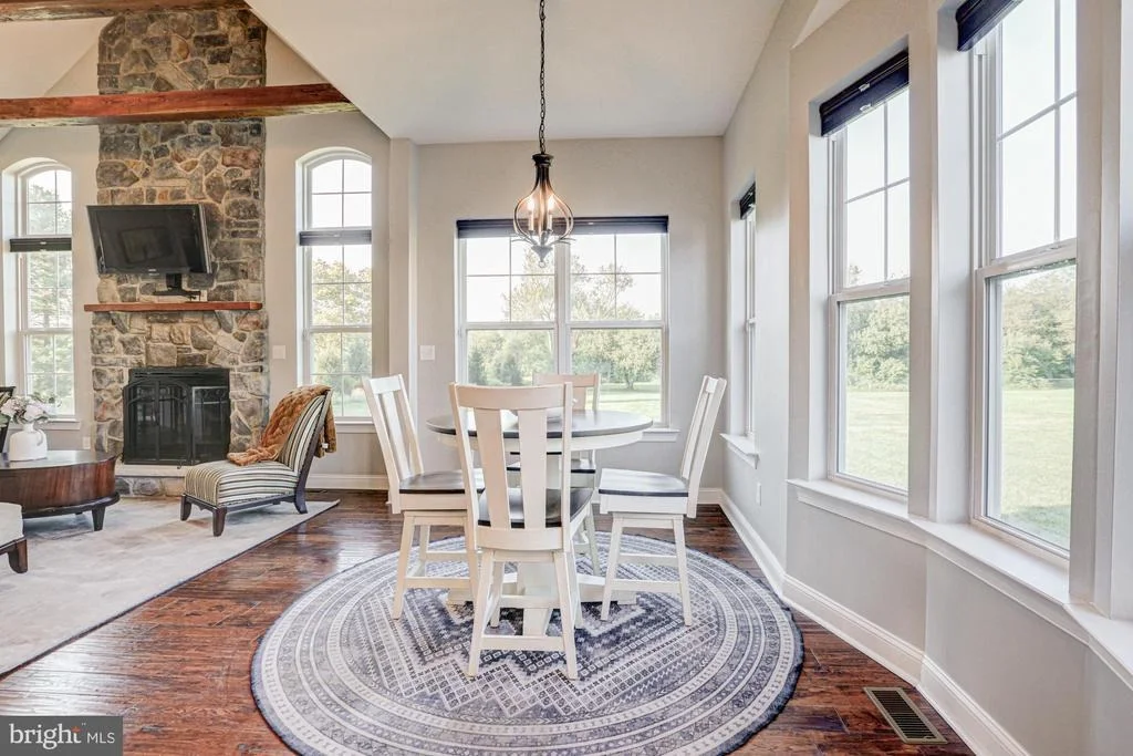 Photo of 1233 BUNKER HILL ROAD