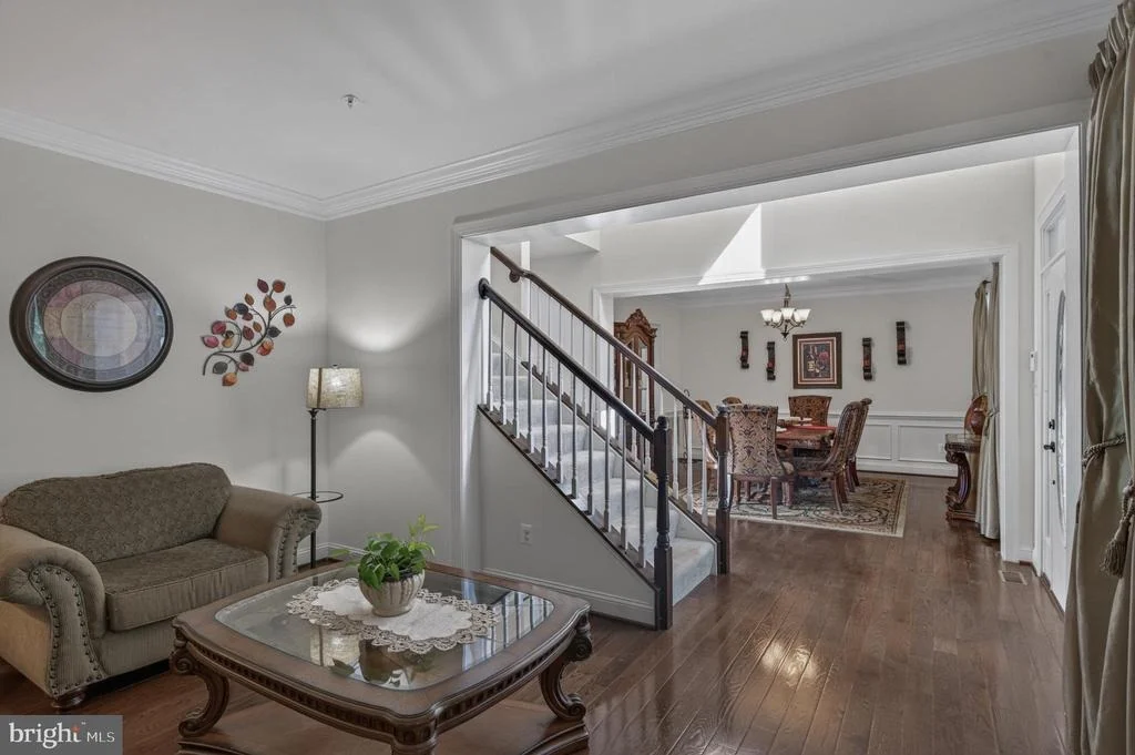 Photo of 1315 VOLUNTEER DRIVE