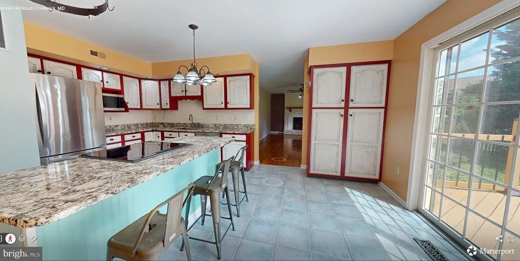 Photo of 2212 BANNER HILL ROAD