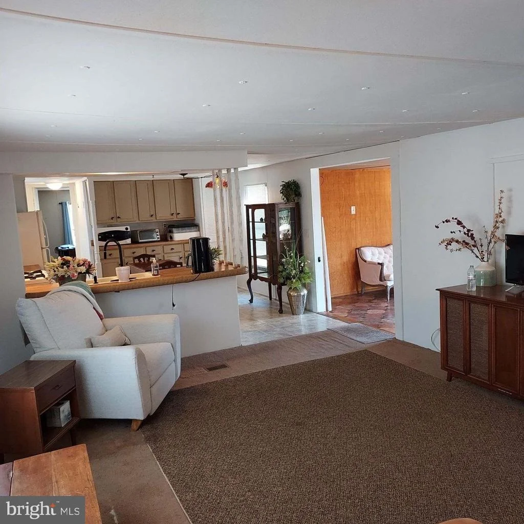 Photo of 33520 DAISY STREET