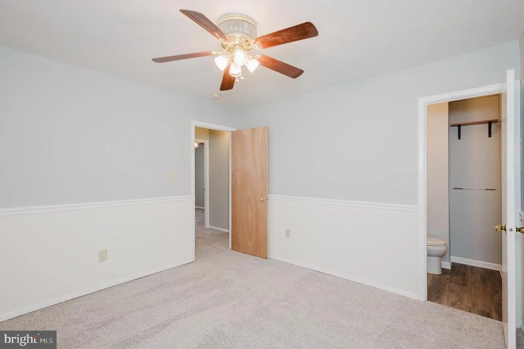 Photo of 406 LABURNUM ROAD