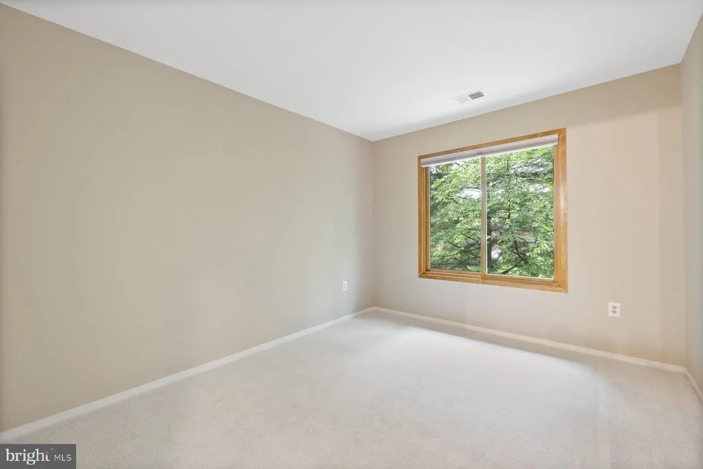 Photo of 11004 BROAD GREEN DRIVE