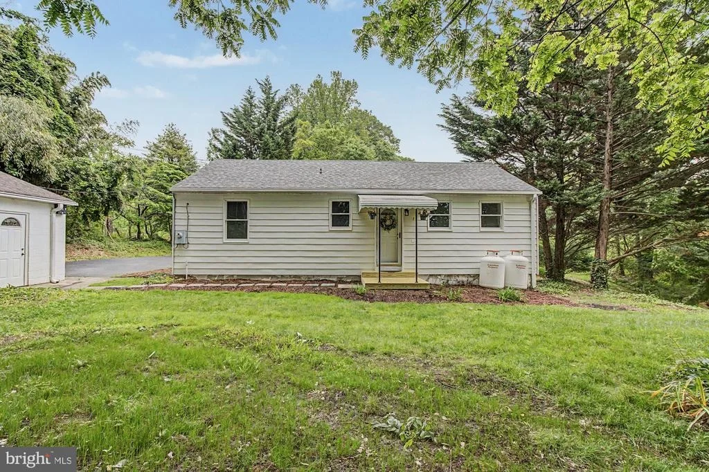 Photo of 604 PROSPECT MILL ROAD