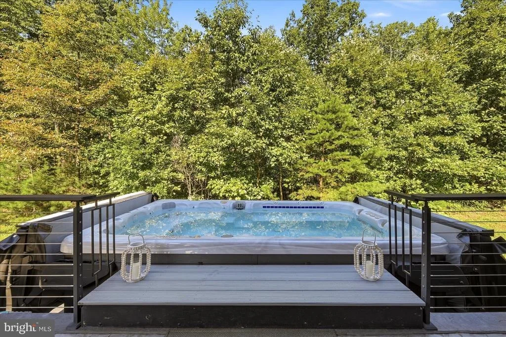Photo of 40957 WAXWING DRIVE