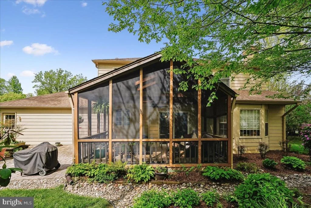 Photo of 4915 SHADOW VALLEY DRIVE