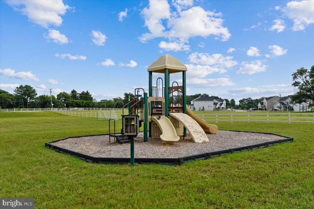 Photo of 2152 NOTTOWAY DRIVE
