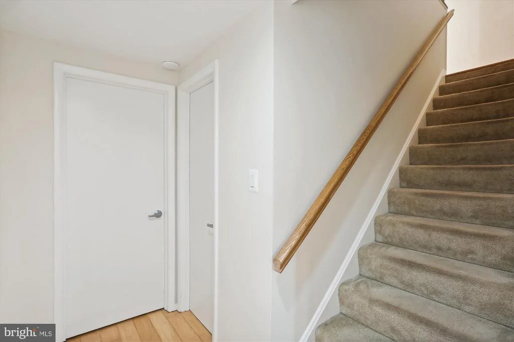 Photo of 222 HILLSBORO DRIVE