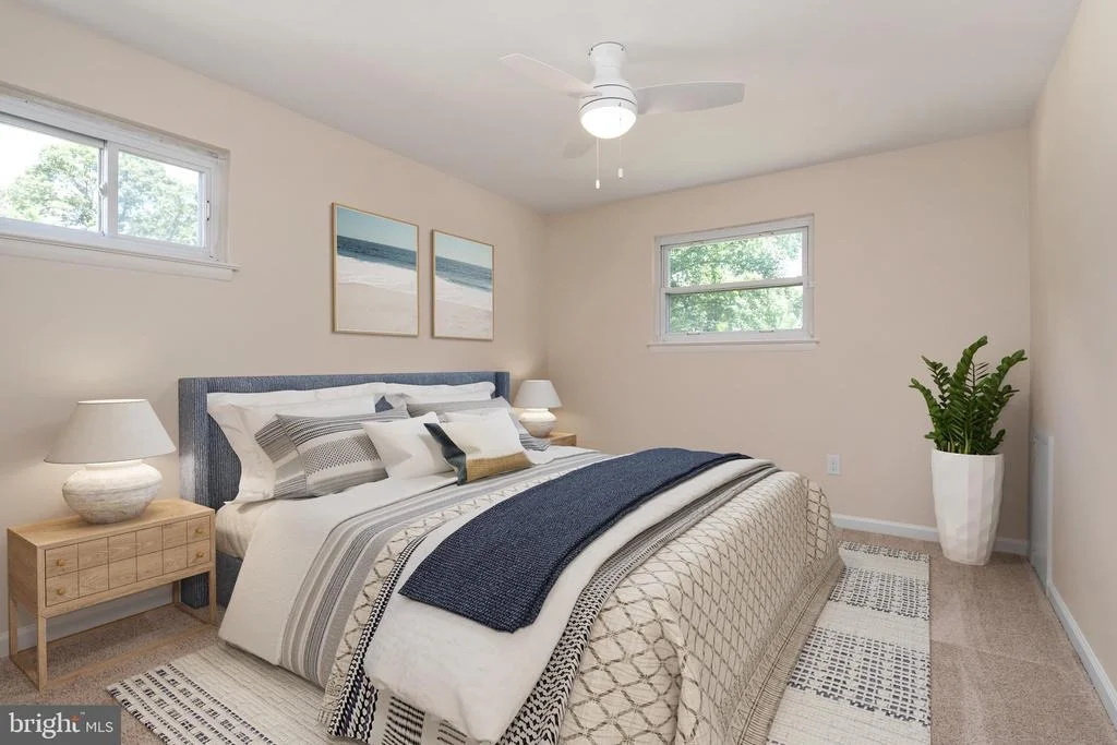 Photo of 541 CRESTPARK DRIVE