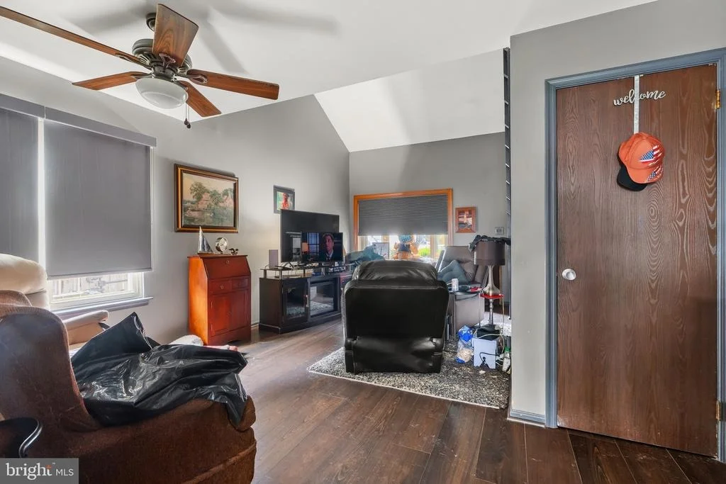 Photo of 6 LANFORD ROAD