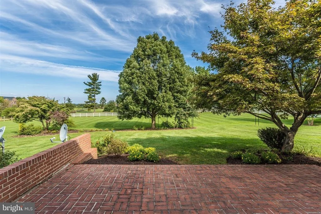 Photo of 7101 BRINK ROAD