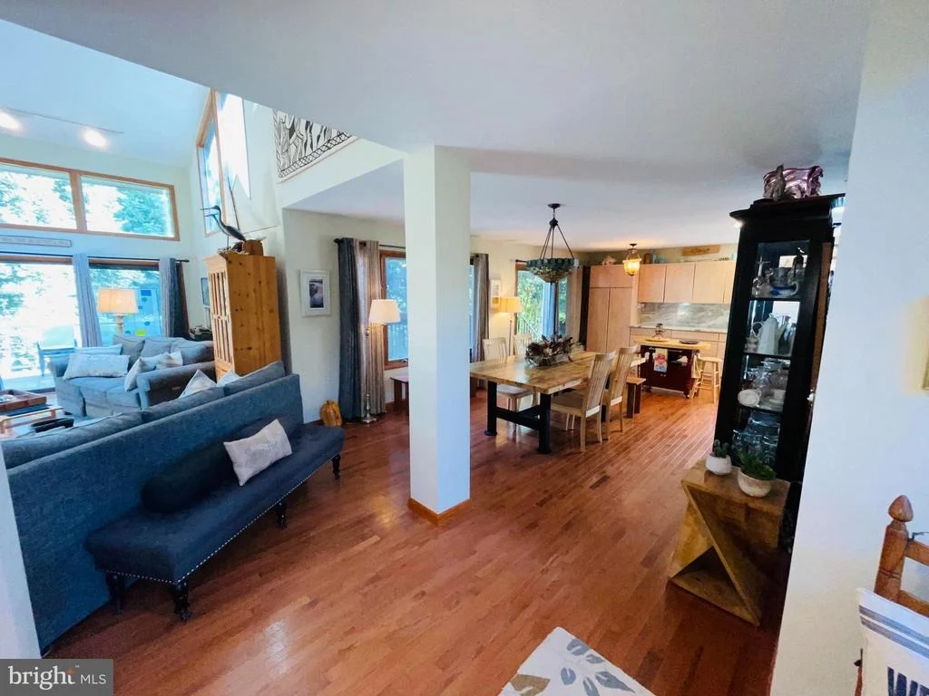 Photo of 31057 EDGEWATER DRIVE