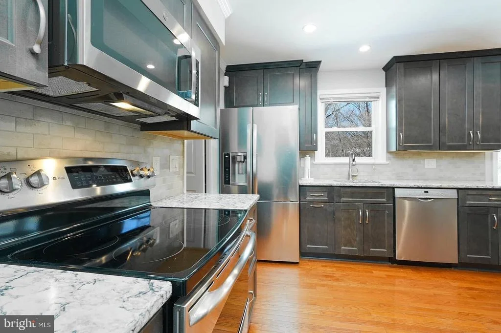 Photo of 14513 NOTLEY ROAD