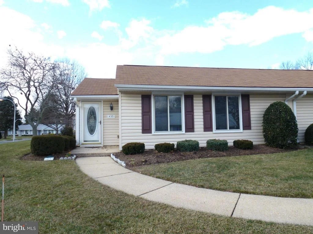 Photo of Unit 161B at 14501 KELMSCOT DRIVE