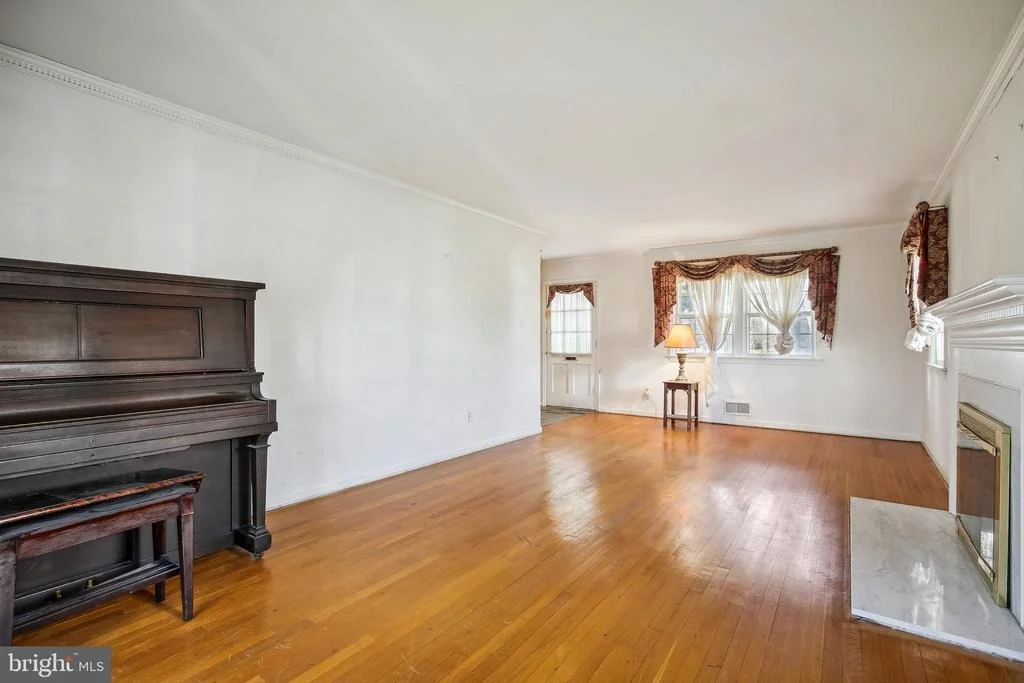 Photo of 1114 CROTON DRIVE