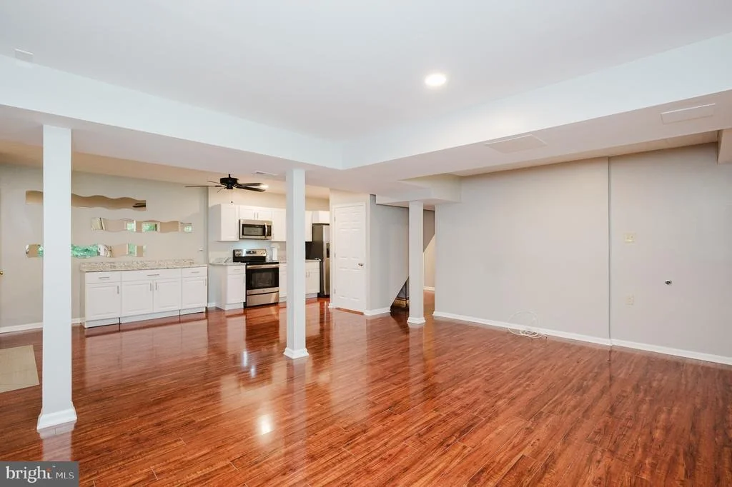 Photo of 12 JACOBO LANE
