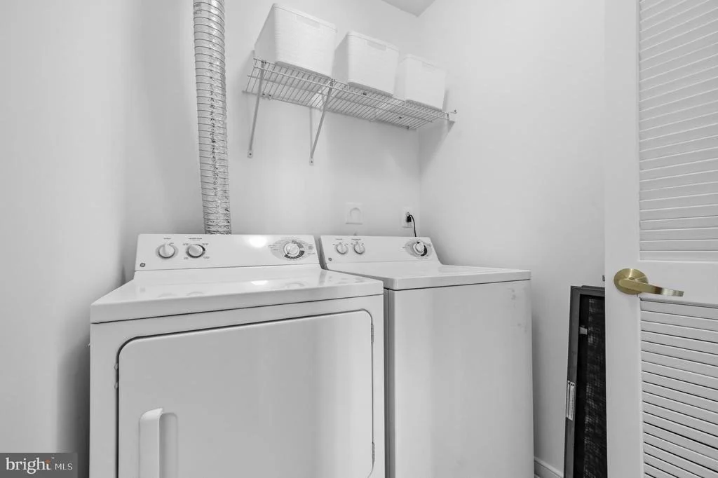 Photo of Unit 614 at 616 E STREET NW
