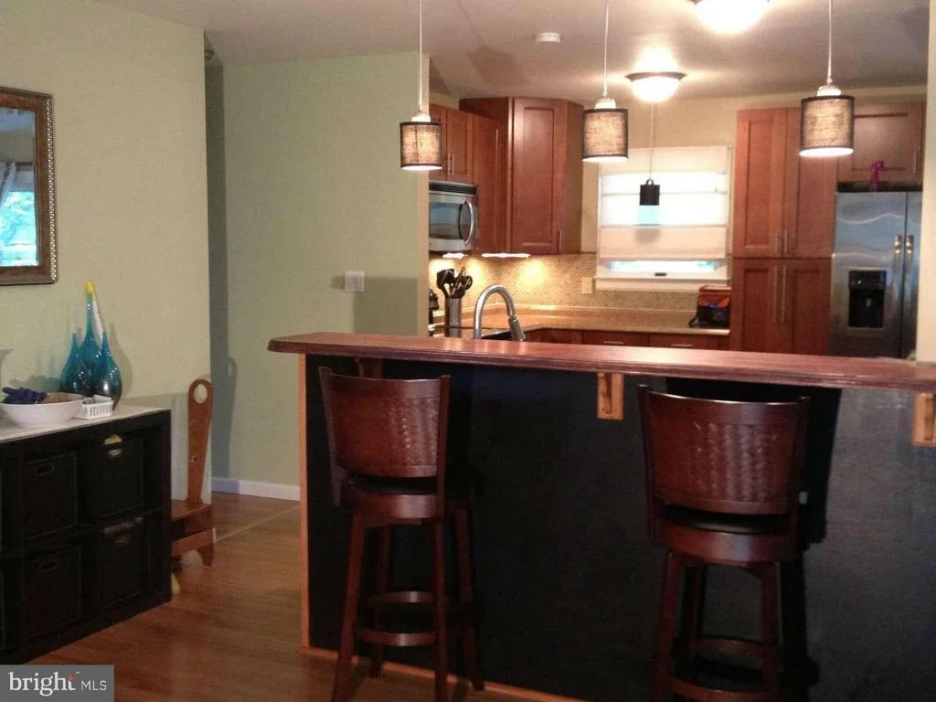 Photo of 11870 HIGHVIEW CIRCLE