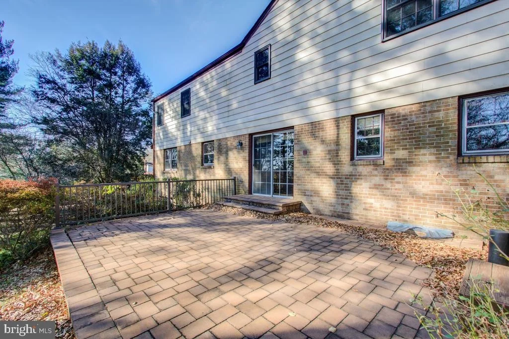 Photo of 15213 ROCKPORT DRIVE