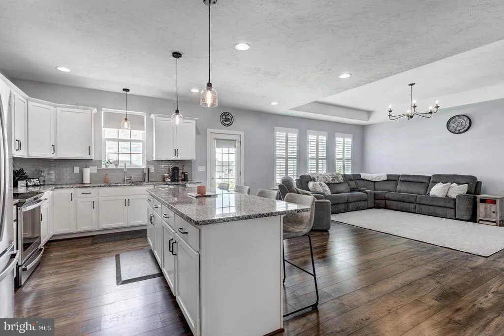 Photo of 975 BECK MILL ROAD