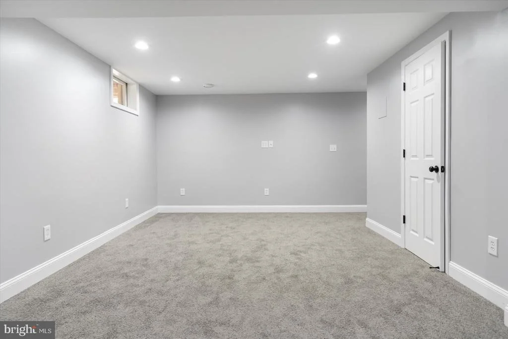 Photo of 9109 COVE POINT ROAD