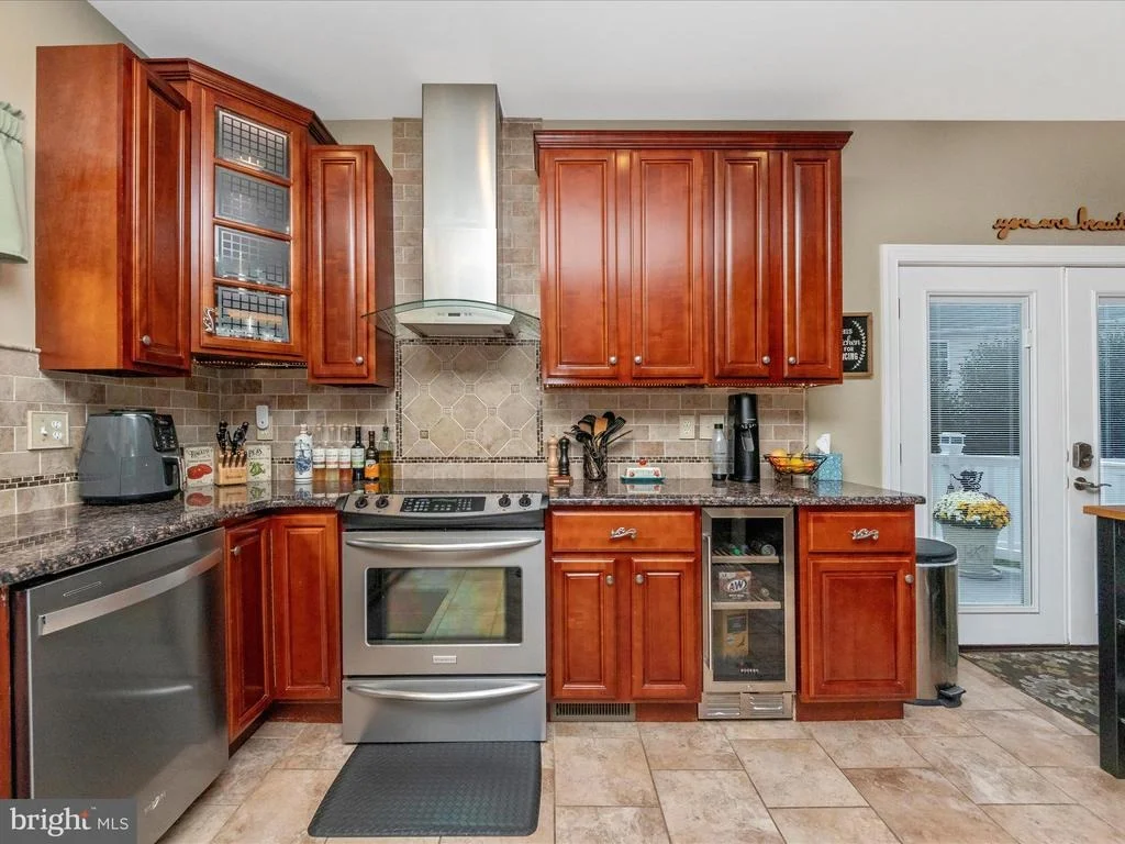 Photo of 28 ROBINSON ROAD