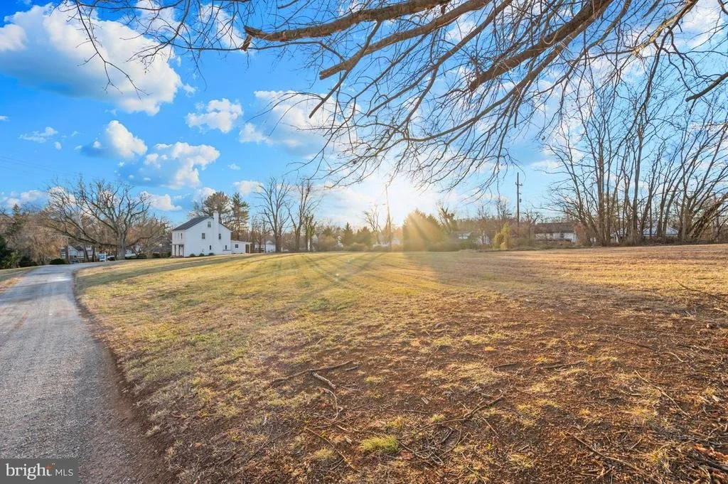 Photo of 11012 ARNOLD LANE