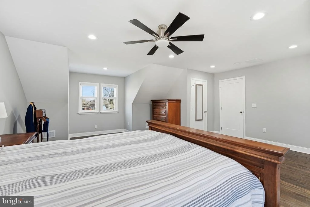 Photo of 6710 OAK DRIVE