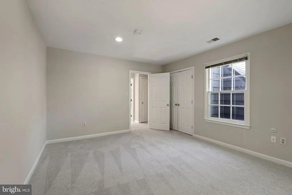 Photo of 500 MIDSUMMER DRIVE