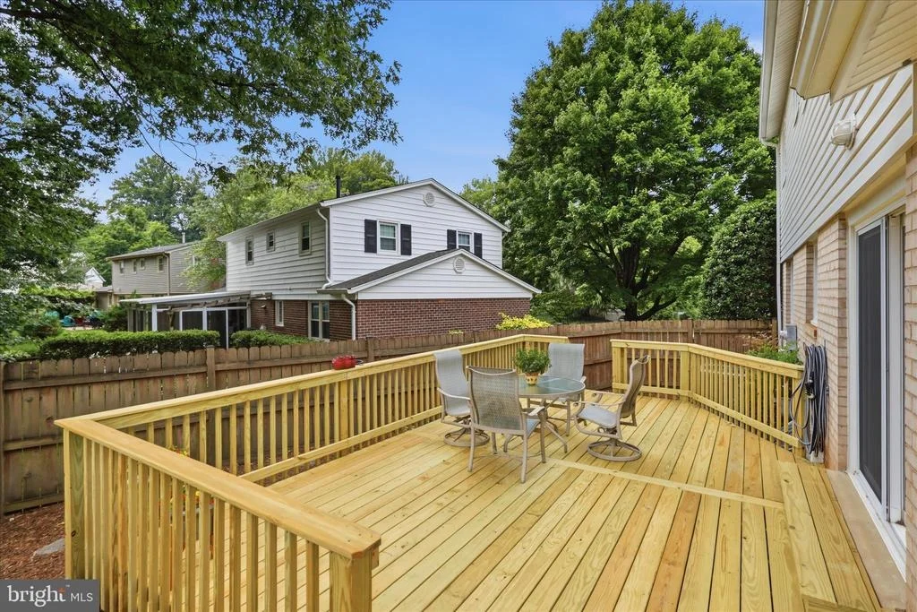 Photo of 6800 SYDENSTRICKER ROAD