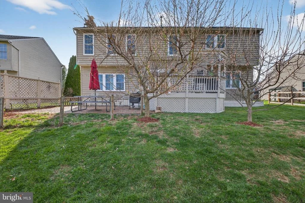 Photo of 611 HUNTING RIDGE DRIVE