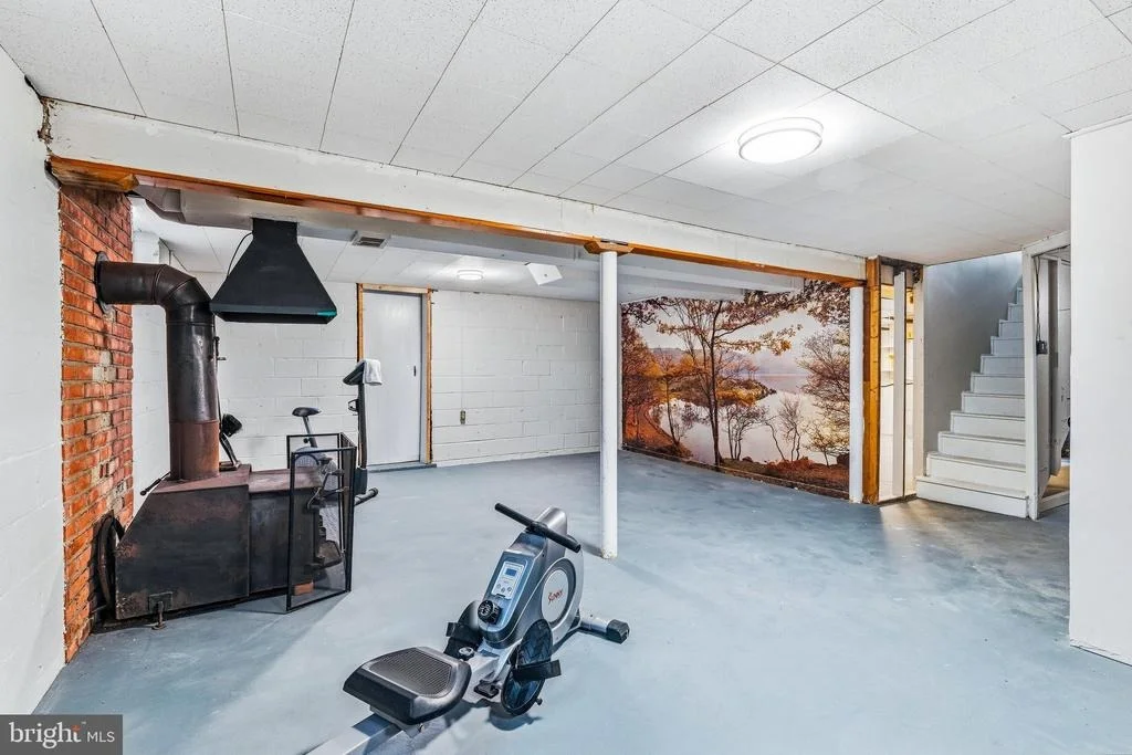 Photo of 919 SEMINOLE ROAD