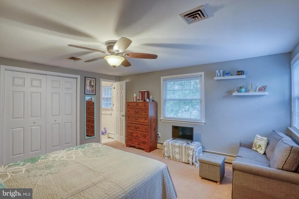 Photo of 103 S FAIRFIELD DRIVE