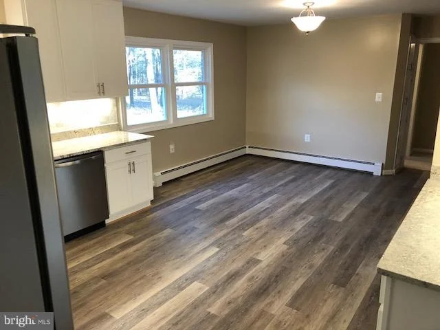Photo of 18816 MUNCASTER ROAD