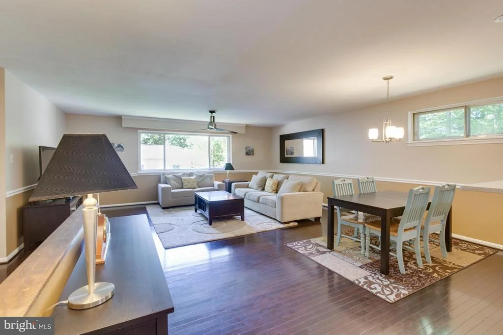 Photo of 6924 VANCOUVER ROAD