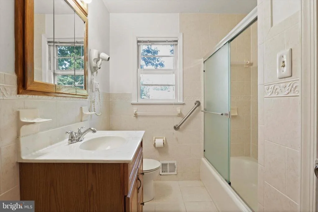 Photo of 7212 WESLEY ROAD