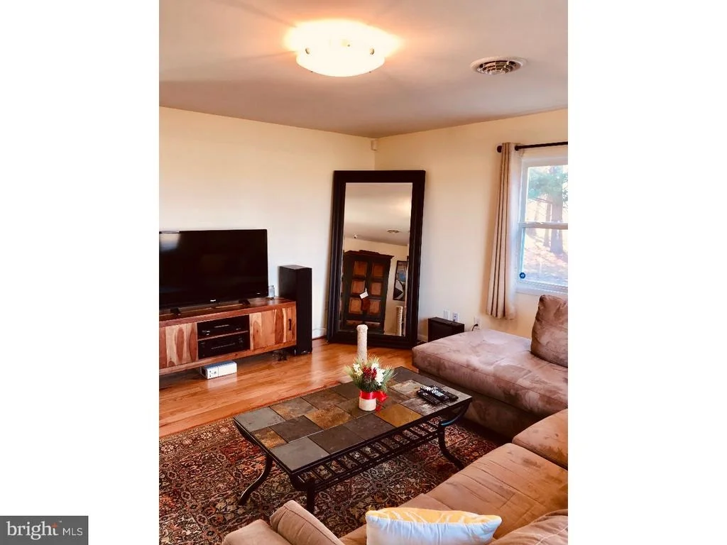 Photo of 418 SILVER LEAF LANE